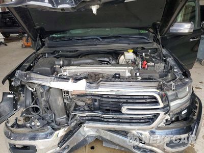 Zdjęcie 11 z 13 samochodu: 2019 RAM 1500 LARAMIE VIN:1C6SRFJT1KN856981 - miniatura