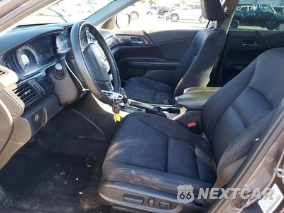 Zdjęcie 7 z 12 samochodu: 2015 HONDA ACCORD SPORT VIN:1HGCR2F52FA210881 - miniatura