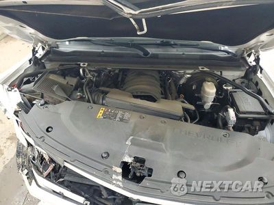 Zdjęcie 12 z 14 samochodu: 2018 CHEVROLET SUBURBAN K1500 PREMIER VIN:1GNSKJKC1JR303776 - miniatura