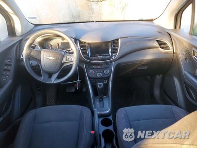 Zdjęcie 8 z 12 samochodu: 2019 CHEVROLET TRAX LS VIN:3GNCJKSB7KL258503 - miniatura