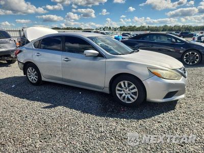 Czwarte zdjęcie samochodu z boku: 2016 NISSAN ALTIMA 2.5 S VIN:1N4AL3AP9GC191716 - miniatura
