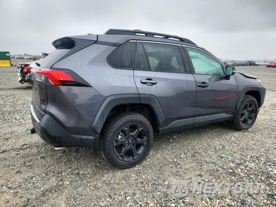Trzecie zdjęcie samochodu z tyłu: 2023 TOYOTA RAV4 TRD OFF ROAD VIN:2T3S1RFV4PW366479 - miniatura
