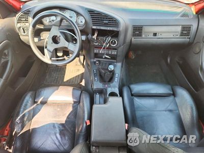 Zdjęcie 8 z 12 samochodu: 1993 BMW 325 I VIN:WBACB3311PFE13016 - miniatura