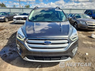 Piąte zdjęcie samochodu w środku: 2017 FORD ESCAPE SE VIN:1FMCU9GD3HUA84152 - miniatura