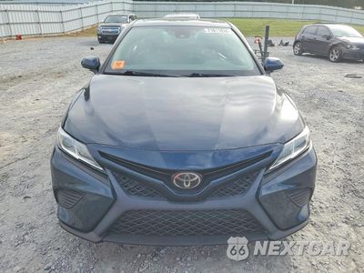 Piąte zdjęcie samochodu w środku: 2019 TOYOTA CAMRY SE VIN:4T1B11HK2KU713992 - miniatura