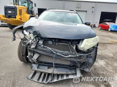 Piąte zdjęcie samochodu w środku: 2015 NISSAN ROGUE SL VIN:5N1AT2MV2FC765503 - miniatura