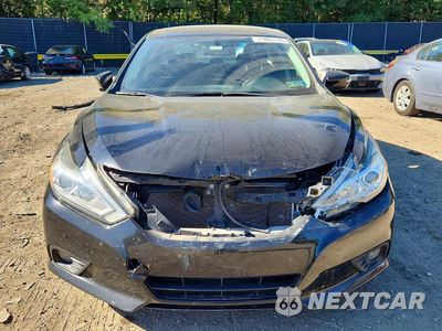 Piąte zdjęcie samochodu w środku: 2017 NISSAN ALTIMA 2.5 SV VIN:1N4AL3AP4HC149617 - miniatura