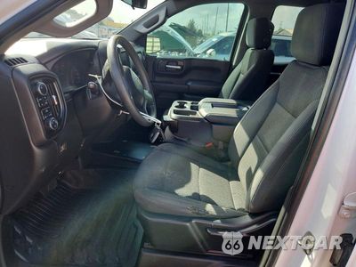 Zdjęcie 7 z 12 samochodu: 2022 CHEVROLET SILVERADO K1500 VIN:1GCRDAED0NZ506203 - miniatura