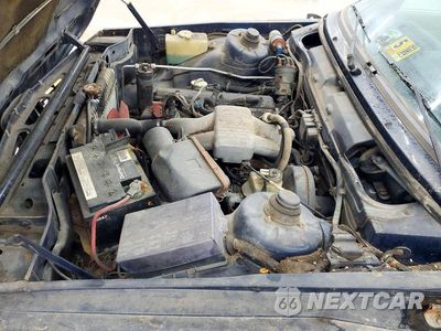 Zdjęcie 11 z 12 samochodu: 1982 BMW 320 I VIN:WBAAG3303C8052612 - miniatura