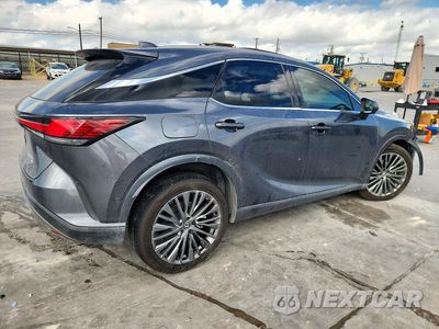Trzecie zdjęcie samochodu z tyłu: 2024 LEXUS RX 450H+ LUXURY VIN:JTJCJMGA4R2023537 - miniatura