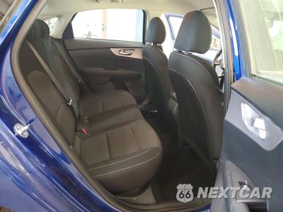 Zdjęcie 10 z 13 samochodu: 2023 KIA FORTE LXS VIN:3KPF24AD9PE504514 - miniatura