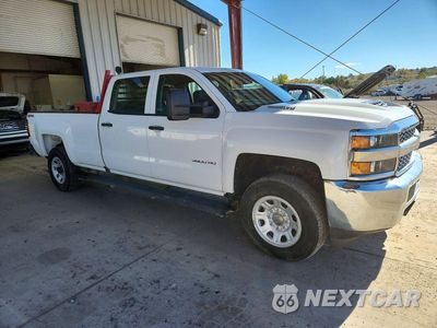 Czwarte zdjęcie samochodu z boku: 2019 CHEVROLET SILVERADO K3500 VIN:1GC4KVCY4KF164121 - miniatura