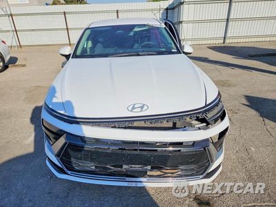 Piąte zdjęcie samochodu w środku: 2024 HYUNDAI SONATA SEL VIN:KMHL64JA7RA369161 - miniatura