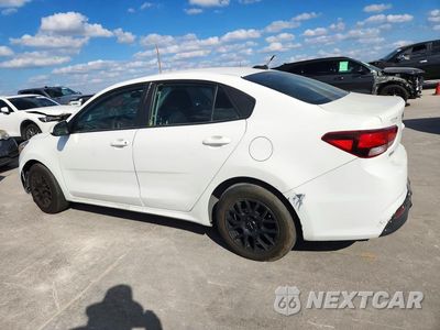 Drugie zdjęcie samochodu z przodu: 2019 KIA RIO S VIN:3KPA24AB6KE209646 - miniatura