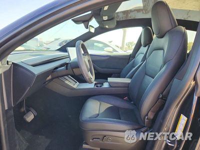 Zdjęcie 7 z 12 samochodu: 2026 TESLA MODEL Y VIN:7SAYGDED5TF613595 - miniatura