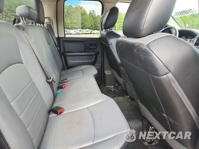 Zdjęcie 10 z 13 samochodu: 2022 RAM 1500 CLASSIC TRADESMAN VIN:1C6RR6FG3NS139031 - miniatura