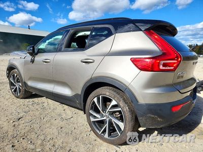 Drugie zdjęcie samochodu z przodu: 2022 VOLVO XC40 T5 R-DESIGN VIN:YV4162UM5N2786608 - miniatura