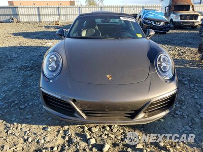 Piąte zdjęcie samochodu w środku: 2017 PORSCHE 911 TARGA S VIN:WP0BB2A94HS136837 - miniatura