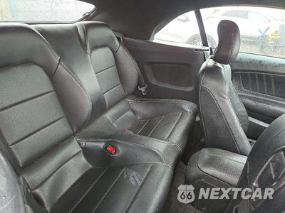 Zdjęcie 10 z 12 samochodu: 2016 FORD MUSTANG VIN:1FATP8UH2G5333682 - miniatura