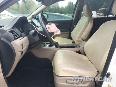 Zdjęcie 7 z 14 samochodu: 2020 HONDA PILOT EXL VIN:5FNYF6H51LB017738 - miniatura