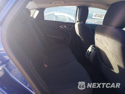 Zdjęcie 10 z 12 samochodu: 2015 CHRYSLER 200 LIMITED VIN:1C3CCCAB5FN661934 - miniatura