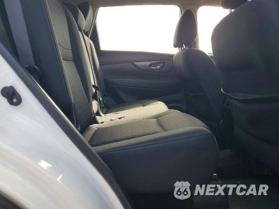 Zdjęcie 11 z 14 samochodu: 2017 NISSAN ROGUE S VIN:KNMAT2MV8HP529874 - miniatura
