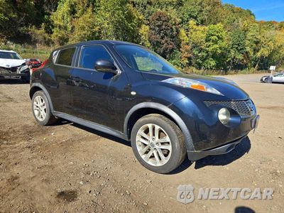 Czwarte zdjęcie samochodu z boku: 2013 NISSAN JUKE S VIN:JN8AF5MV7DT211629 - miniatura