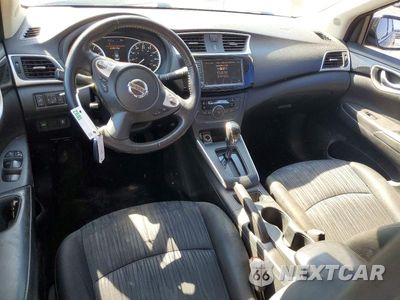 Zdjęcie 8 z 12 samochodu: 2019 NISSAN SENTRA SV VIN:3N1AB7AP4KY249884 - miniatura