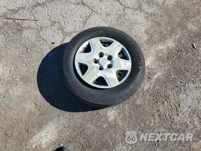 Zdjęcie 12 z 13 samochodu: 2005 HONDA ACCORD LX VIN:1HGCM56415A017112 - miniatura