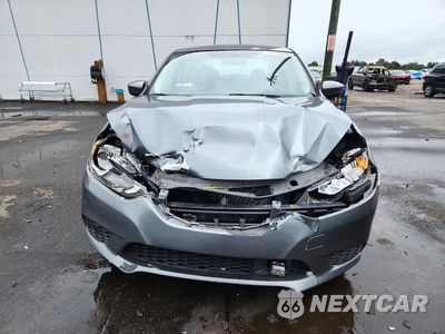 Piąte zdjęcie samochodu w środku: 2018 NISSAN SENTRA S VIN:3N1AB7AP4JY241976 - miniatura