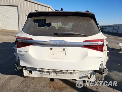 Zdjęcie 6 z 14 samochodu: 2023 KIA SELTOS S VIN:KNDEU2AA2P7384183 - miniatura