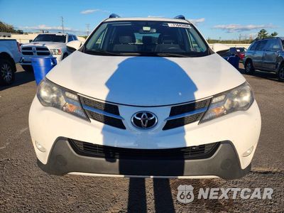 Piąte zdjęcie samochodu w środku: 2015 TOYOTA RAV4 XLE VIN:JTMRFREVXFD098440 - miniatura