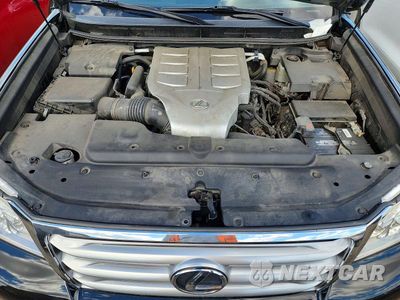 Zdjęcie 12 z 13 samochodu: 2013 LEXUS GX 460 VIN:JTJBM7FX0D5052079 - miniatura