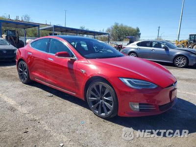 Czwarte zdjęcie samochodu z boku: 2021 TESLA MODEL S VIN:5YJSA1E24MF424133 - miniatura