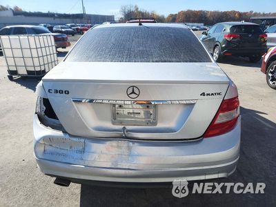 Zdjęcie 6 z 12 samochodu: 2011 MERCEDES-BENZ C 300 4MATIC VIN:WDDGF8BB8BR133460 - miniatura