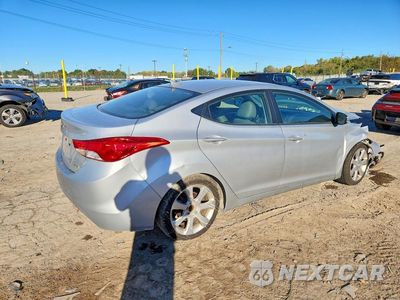 Trzecie zdjęcie samochodu z tyłu: 2013 HYUNDAI ELANTRA LIMITED VIN:5NPDH4AE5DH183027 - miniatura