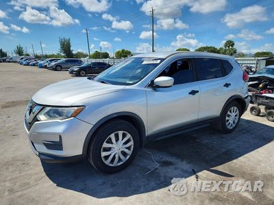 2017 NISSAN ROGUE S JN8AT2MT0HW132099 - główne zdjęcie licytacji z USA - miniatura