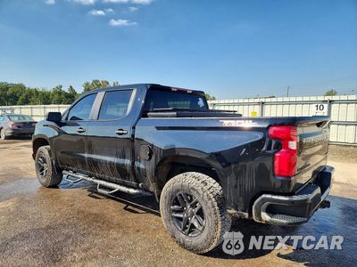 Drugie zdjęcie samochodu z przodu: 2021 CHEVROLET SILVERADO K1500 TRAIL BOSS CUSTOM VIN:1GCPYCEF8MZ168864 - miniatura