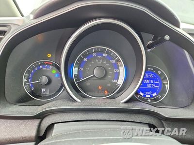 Zdjęcie 9 z 13 samochodu: 2015 HONDA FIT EX VIN:3HGGK5H83FM768403 - miniatura