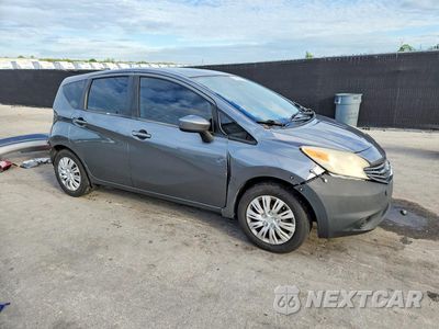 Czwarte zdjęcie samochodu z boku: 2016 NISSAN VERSA NOTE SV VIN:3N1CE2CP9GL386548 - miniatura
