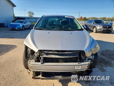 Piąte zdjęcie samochodu w środku: 2015 CHEVROLET SONIC LT VIN:1G1JC5SH5F4164284 - miniatura