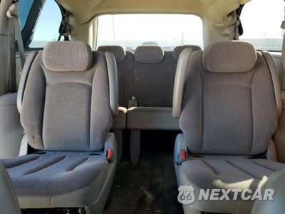 Zdjęcie 10 z 13 samochodu: 2007 DODGE GRAND CARAVAN SXT VIN:2D8GP44L37R180842 - miniatura