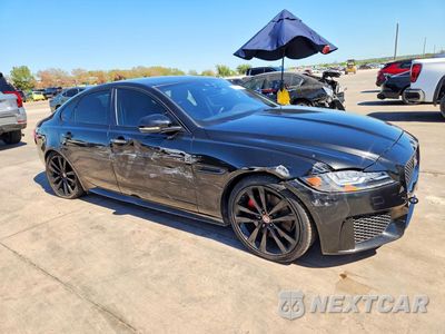 Czwarte zdjęcie samochodu z boku: 2020 JAGUAR XF S VIN:SAJBM4FV4LCY84617 - miniatura