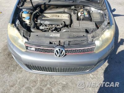 Zdjęcie 11 z 12 samochodu: 2010 VOLKSWAGEN GTI VIN:WVWHV7AJ1AW317126 - miniatura
