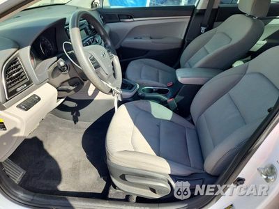 Zdjęcie 7 z 13 samochodu: 2017 HYUNDAI ELANTRA SE VIN:5NPD74LF9HH207313 - miniatura