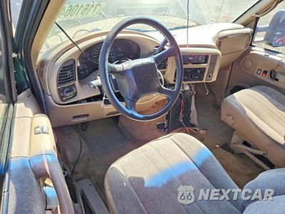 Zdjęcie 8 z 13 samochodu: 1998 CHEVROLET ASTRO VIN:1GNDM19W7WB209131 - miniatura
