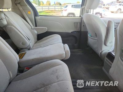 Zdjęcie 11 z 13 samochodu: 2011 TOYOTA SIENNA LE VIN:5TDKK3DC9BS073652 - miniatura