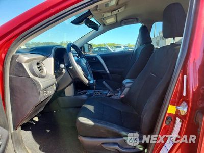 Zdjęcie 7 z 13 samochodu: 2017 TOYOTA RAV4 LE VIN:2T3BFREV8HW552949 - miniatura