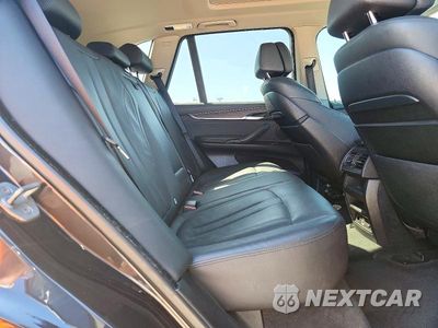 Zdjęcie 11 z 13 samochodu: 2015 BMW X5 XDRIVE50I VIN:5UXKR6C58F0J74785 - miniatura
