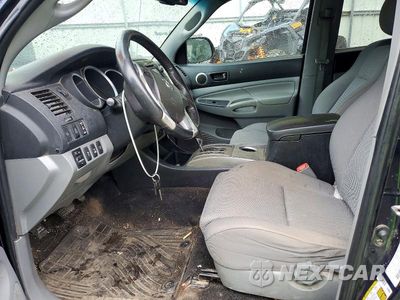 Zdjęcie 7 z 12 samochodu: 2013 TOYOTA TACOMA V6 VIN:3TMLU4EN4DM124787 - miniatura